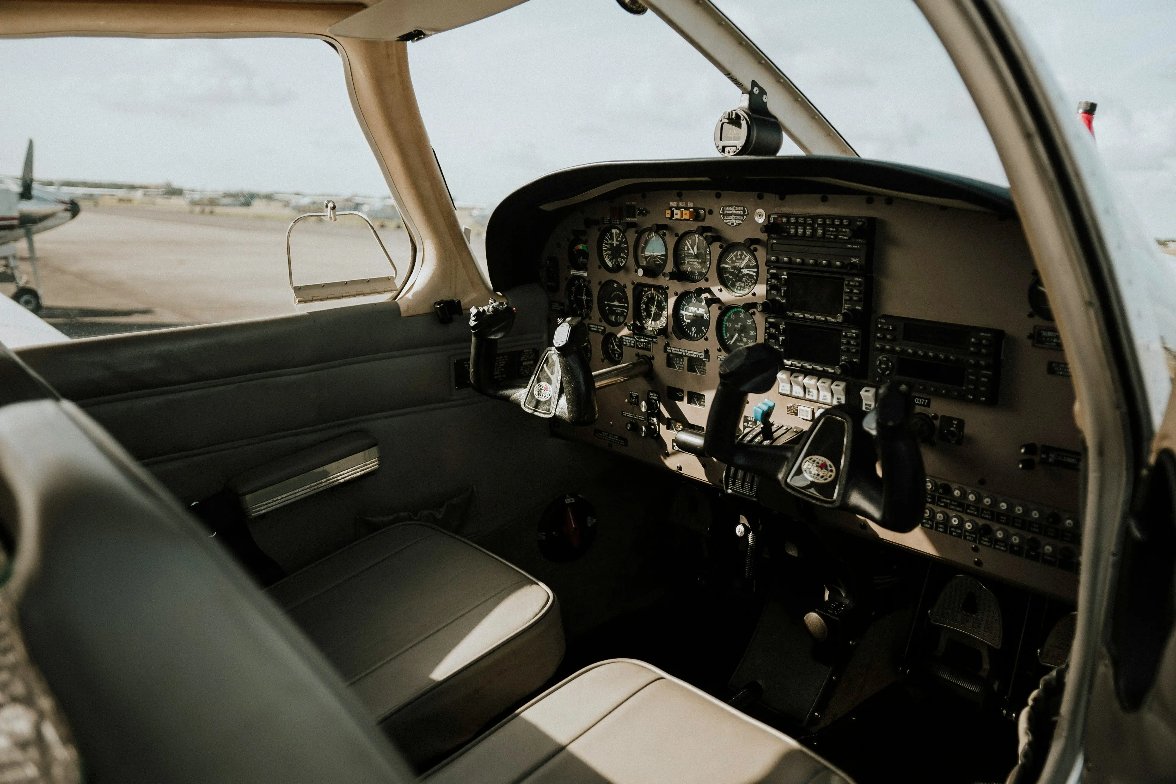 Aircraft cockpit on the ground by Jose Lebron